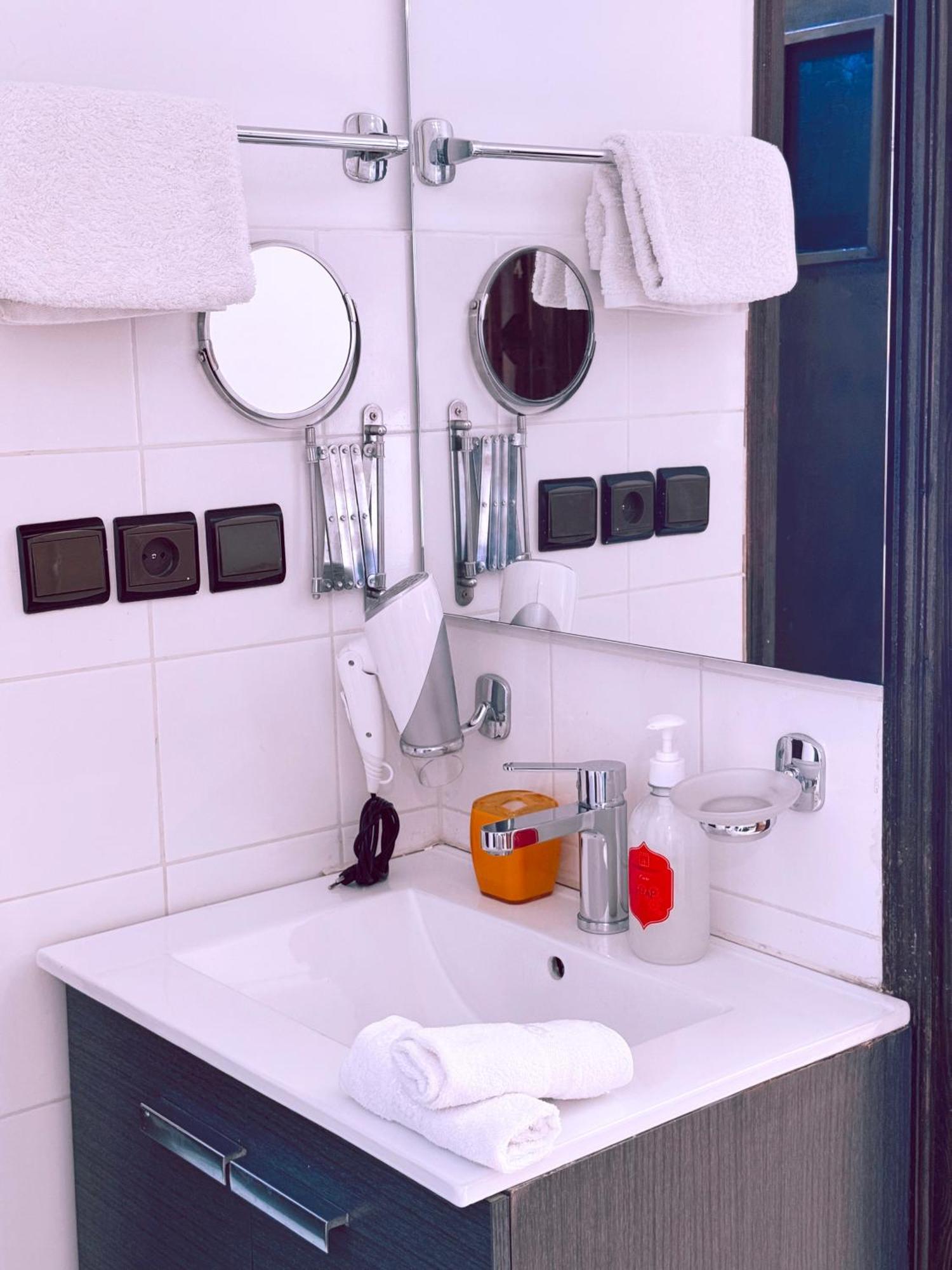 Chay - Appartements A วาร์ซาเซต ภายนอก รูปภาพ